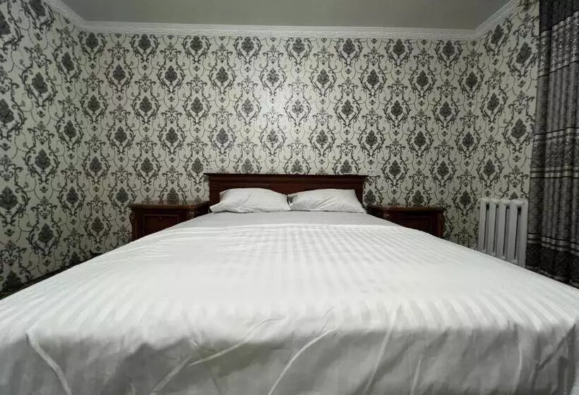 پانسیون Dilnura Guest House