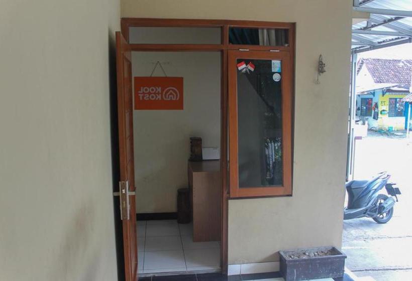 Пансион Koolkost Syariah Near Universitas Ahmad Dahlan Kampus 1