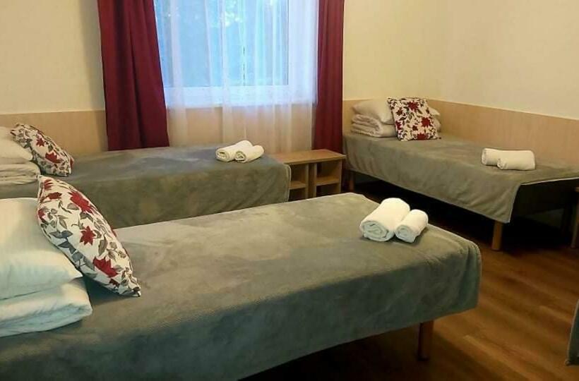 هاستل Vila Giruliai