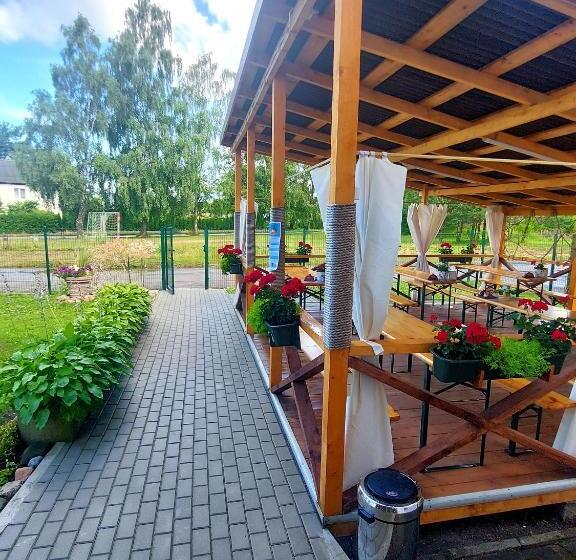 هاستل Vila Giruliai