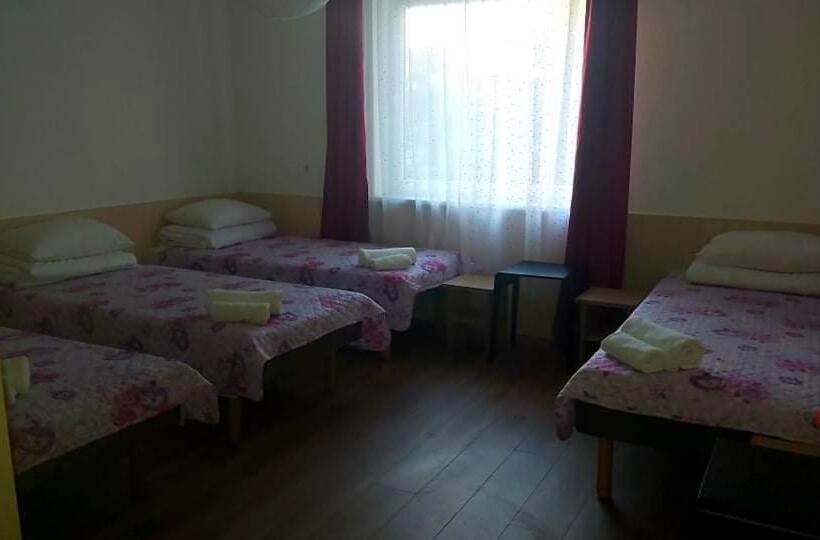 هاستل Vila Giruliai