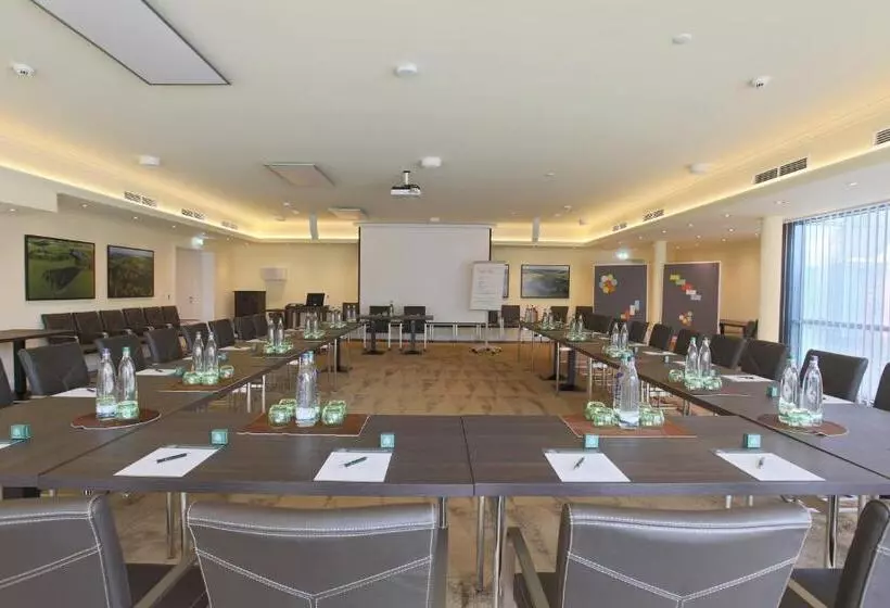 Farmer Hotel Basedow