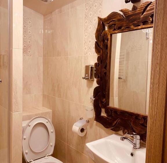 호텔 готельно ресторанний комплекс «галицький замок»