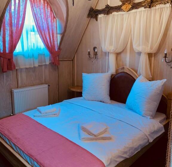 호텔 готельно ресторанний комплекс «галицький замок»