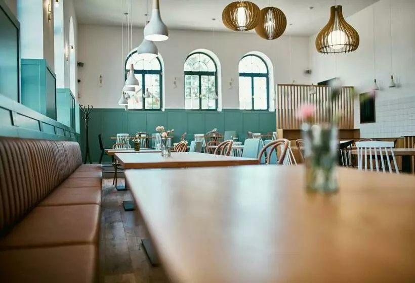 Hotelli A Hostinec Slunce