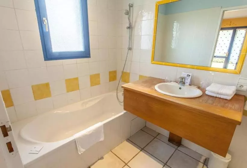 Hotelli Auberge Du Golf