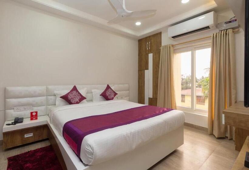 هتل Collection O Aryan Address