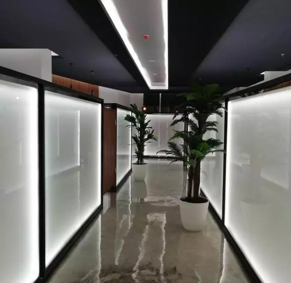Hotelli Khabti Grand