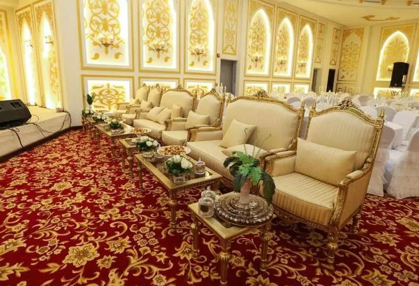 Hotelli Khabti Grand