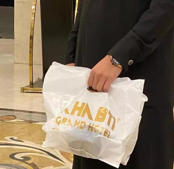 Hotelli Khabti Grand