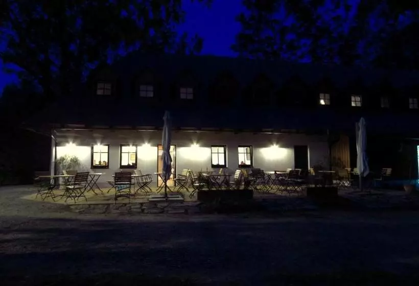 Rodinný Hotel Pod Bílou Skálou