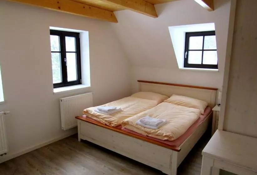 Rodinný Hotel Pod Bílou Skálou