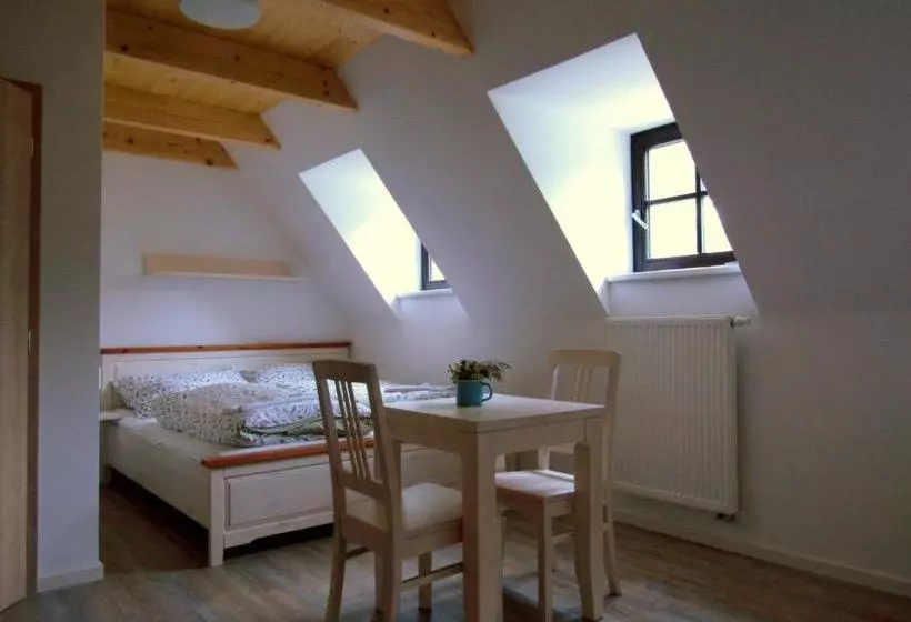 Rodinný Hotel Pod Bílou Skálou