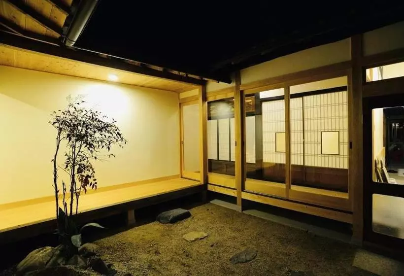 ペンション 北房まちの駅 ゲストハウス