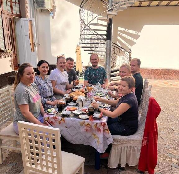 ペンション Hamida