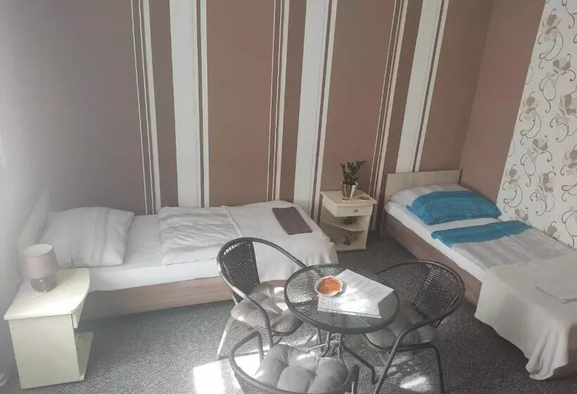 Majatalo Penzion U Soudu