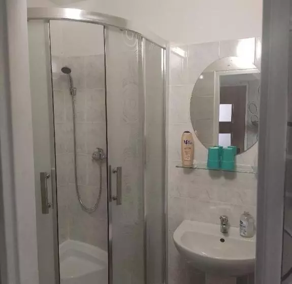 Majatalo Penzion U Soudu