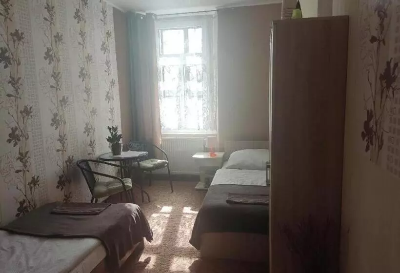 Majatalo Penzion U Soudu