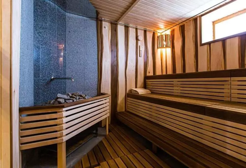 Lomakeskus святий шарбель