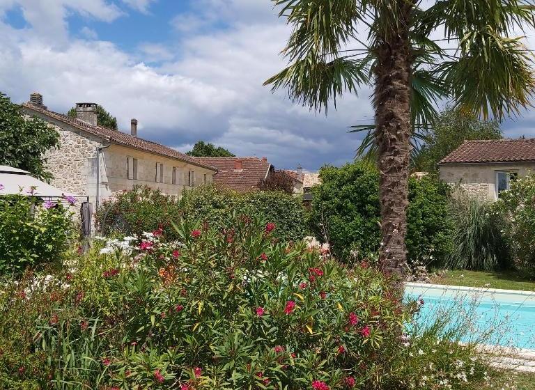 Bed and Breakfast Chambres D'hôtes Du Domaine De Lansac