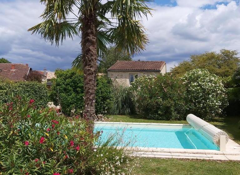 Bed and Breakfast Chambres D'hôtes Du Domaine De Lansac