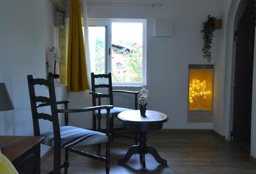 Bed and Breakfast Chambres D'hôtes Du Domaine De Lansac