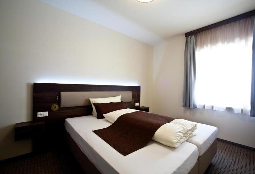 ベッドアンドブレックファースト Molta Fame