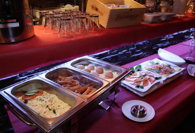 ベッドアンドブレックファースト Molta Fame