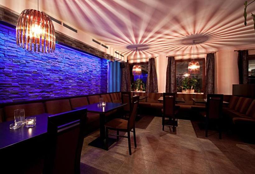 ベッドアンドブレックファースト Molta Fame