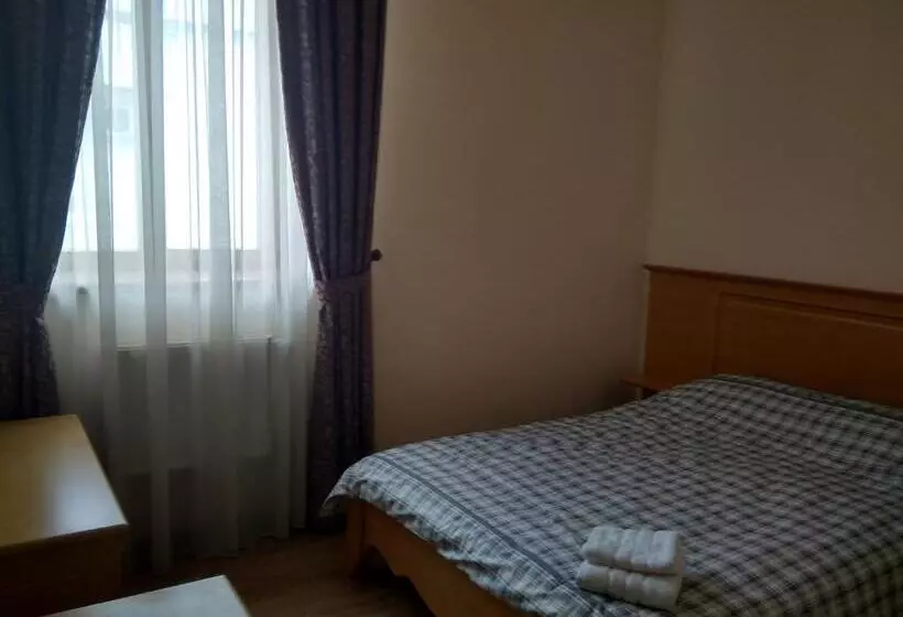 Hotelli арт готель династія