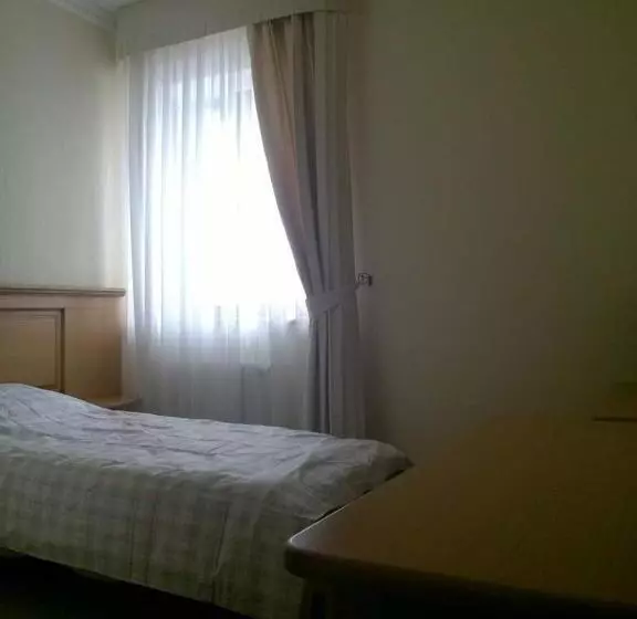 Hotelli арт готель династія