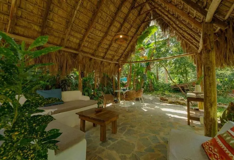 هتل El Valle Lodge