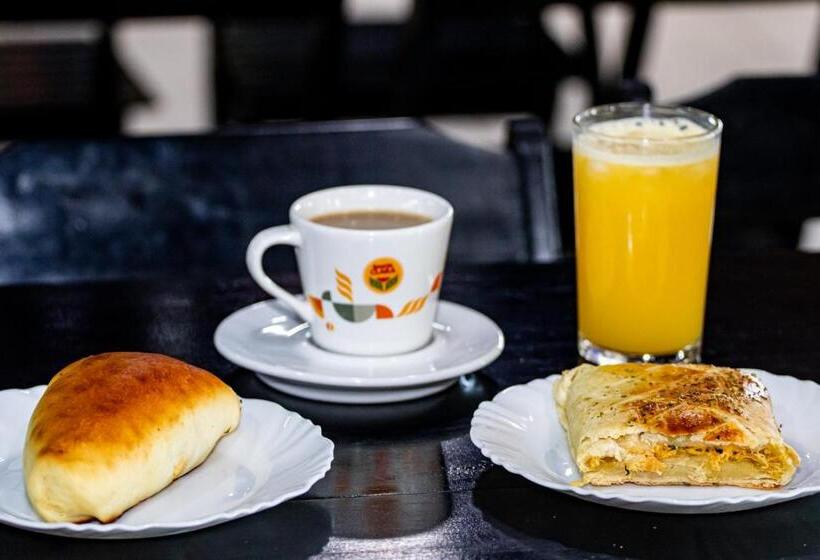 Отель Flor De Lotus