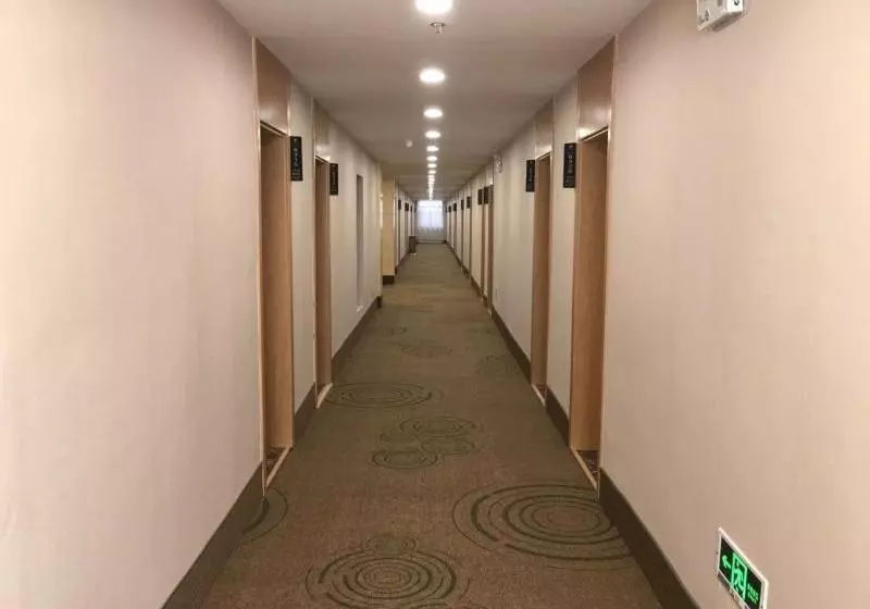 ホテル Greentree Inn Lvliang Xiaoyi City Fuqian Street