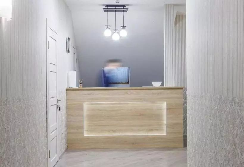 ホテル Hostynnyy Dvir