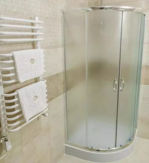 ホテル Hostynnyy Dvir