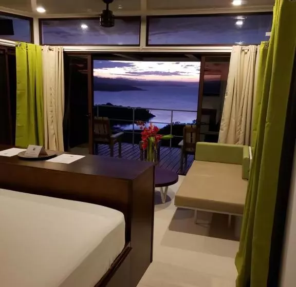 Hotelli Laguna Arenal