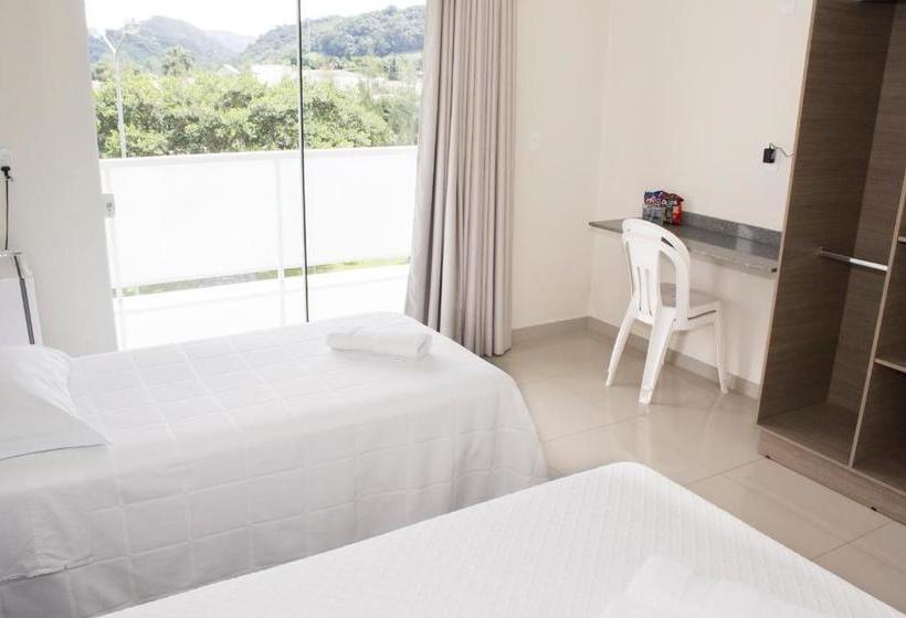 בית מלון כפרי Rio Fortuna