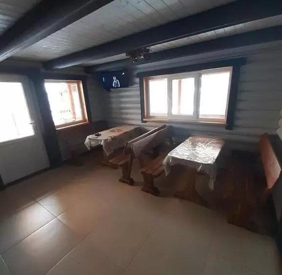 Majatalo садиба у туза