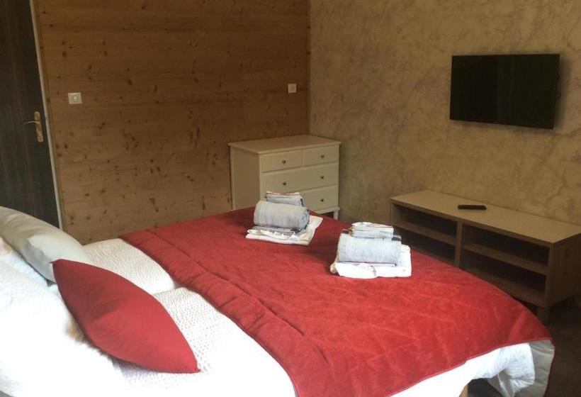 بنسيون Domaine La Fontaine Du Mont