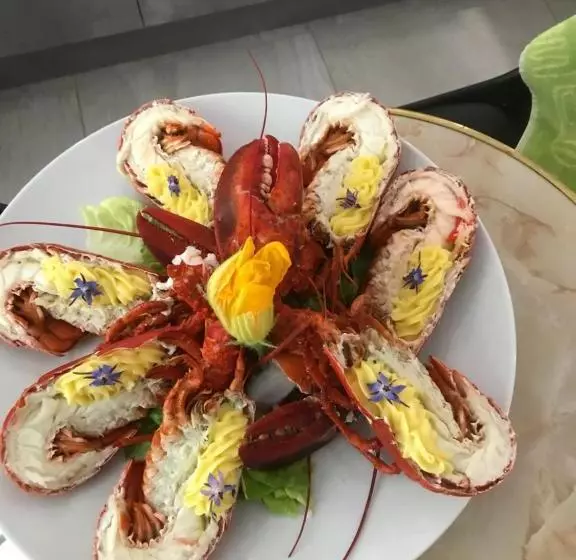 Majatalo La Homardine