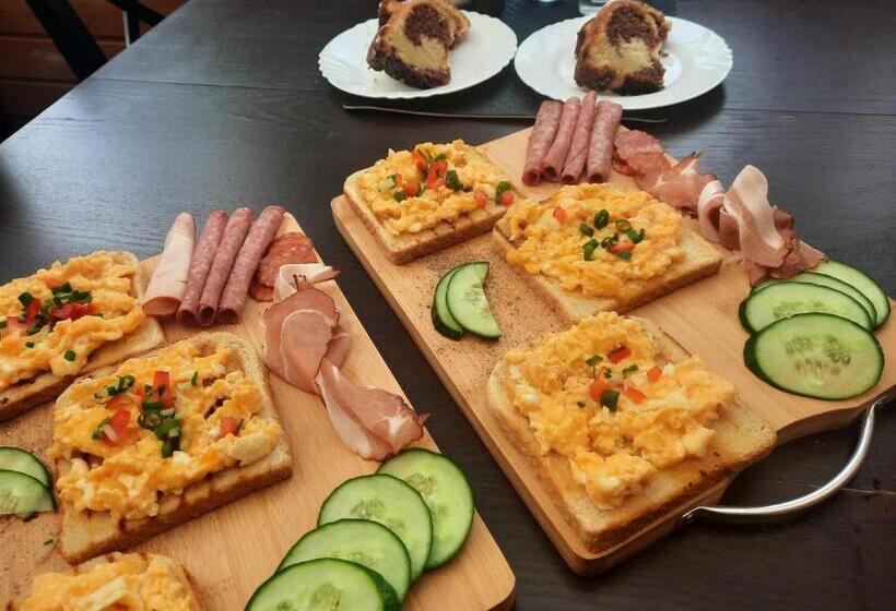 Пансион Penzion A Restaurace Windows