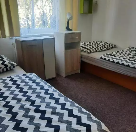 Majatalo Penzion A Restaurace Windows