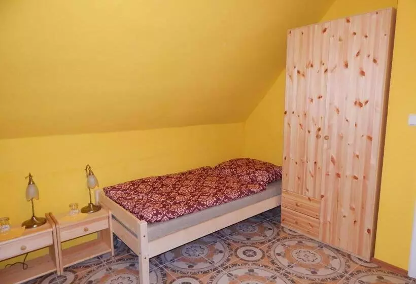 Majatalo Penzion Dřevěnka