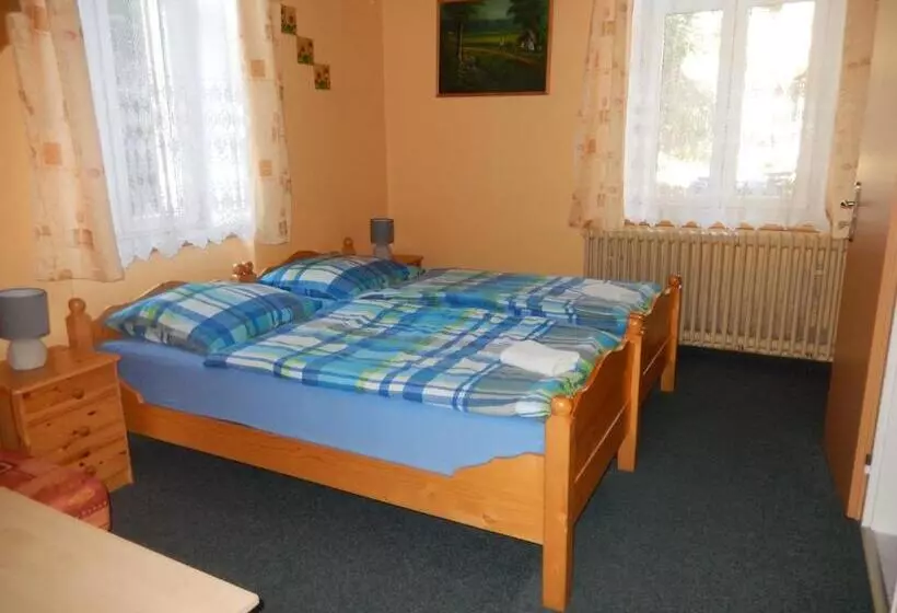 ペンション Penzion Manětín U Sv. Barbory