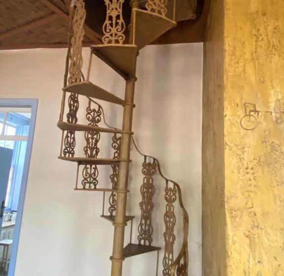 펜션 Pousada Casarão Noronha Kauage