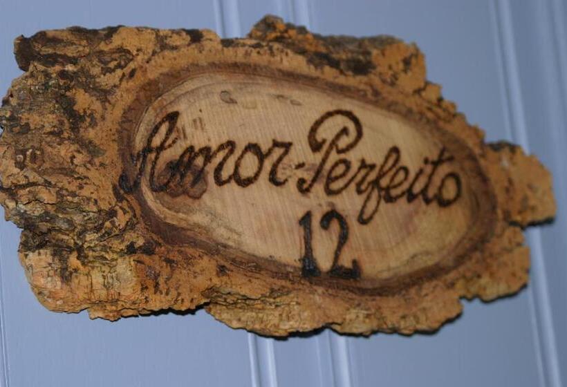 펜션 Pousada Casarão Noronha Kauage