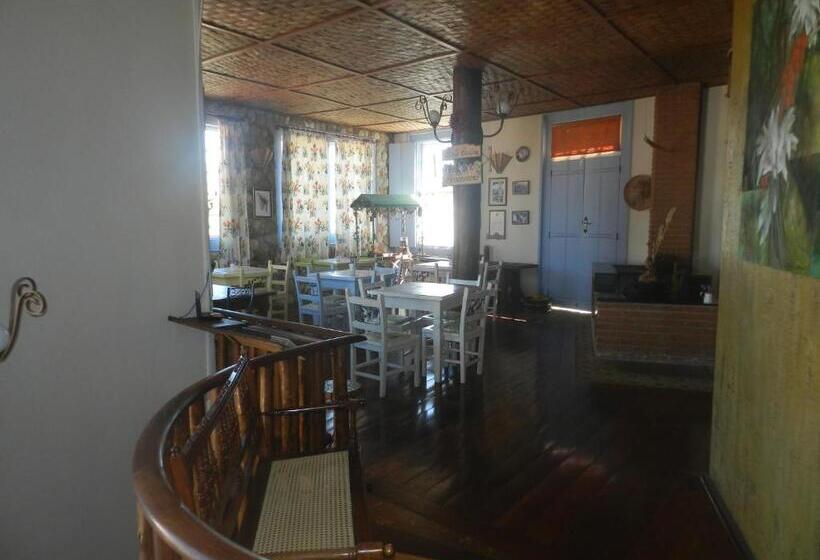 펜션 Pousada Casarão Noronha Kauage