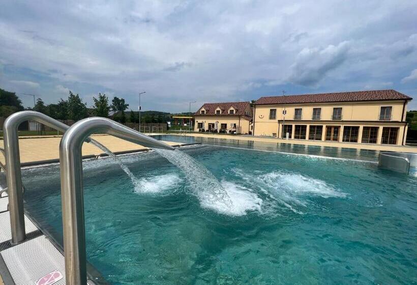 펜션 Resort Rybníček