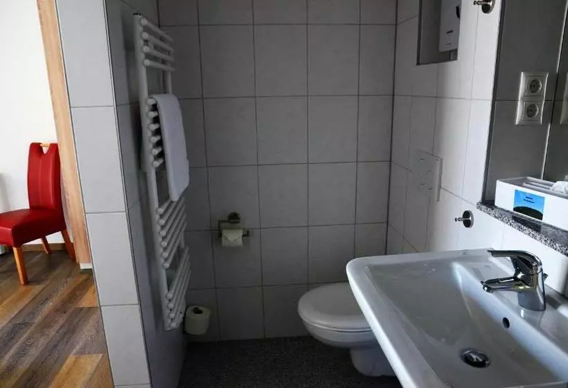 Aamiaismajoitus (B&B) Gästehaus Am Hochsimmer